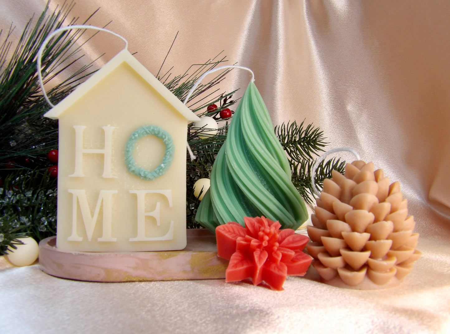 Cozy Winter Home Candle Set – 4-Piece Holiday Collection | Decorative Holiday Candles