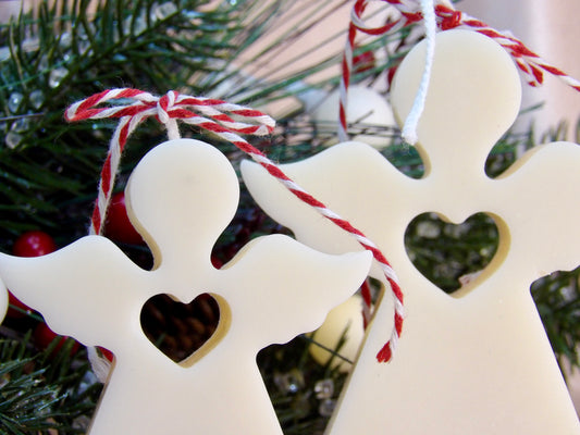 Snow Angels – 2-Piece Decorative Holiday Candle Set