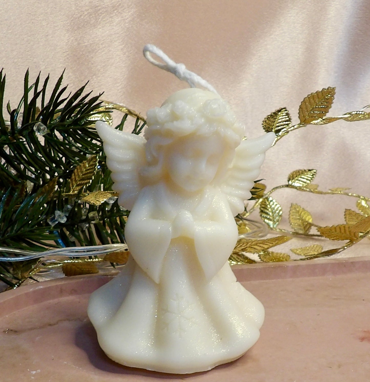 Noelle Angel – Holiday Decorative Candle Collection