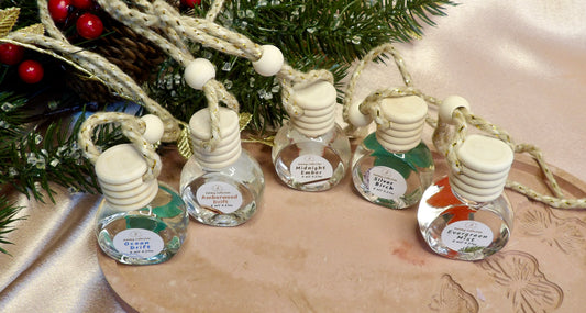 Christmas Ornament Mini Oil Diffuser - Featherand Collection | Non-Toxic