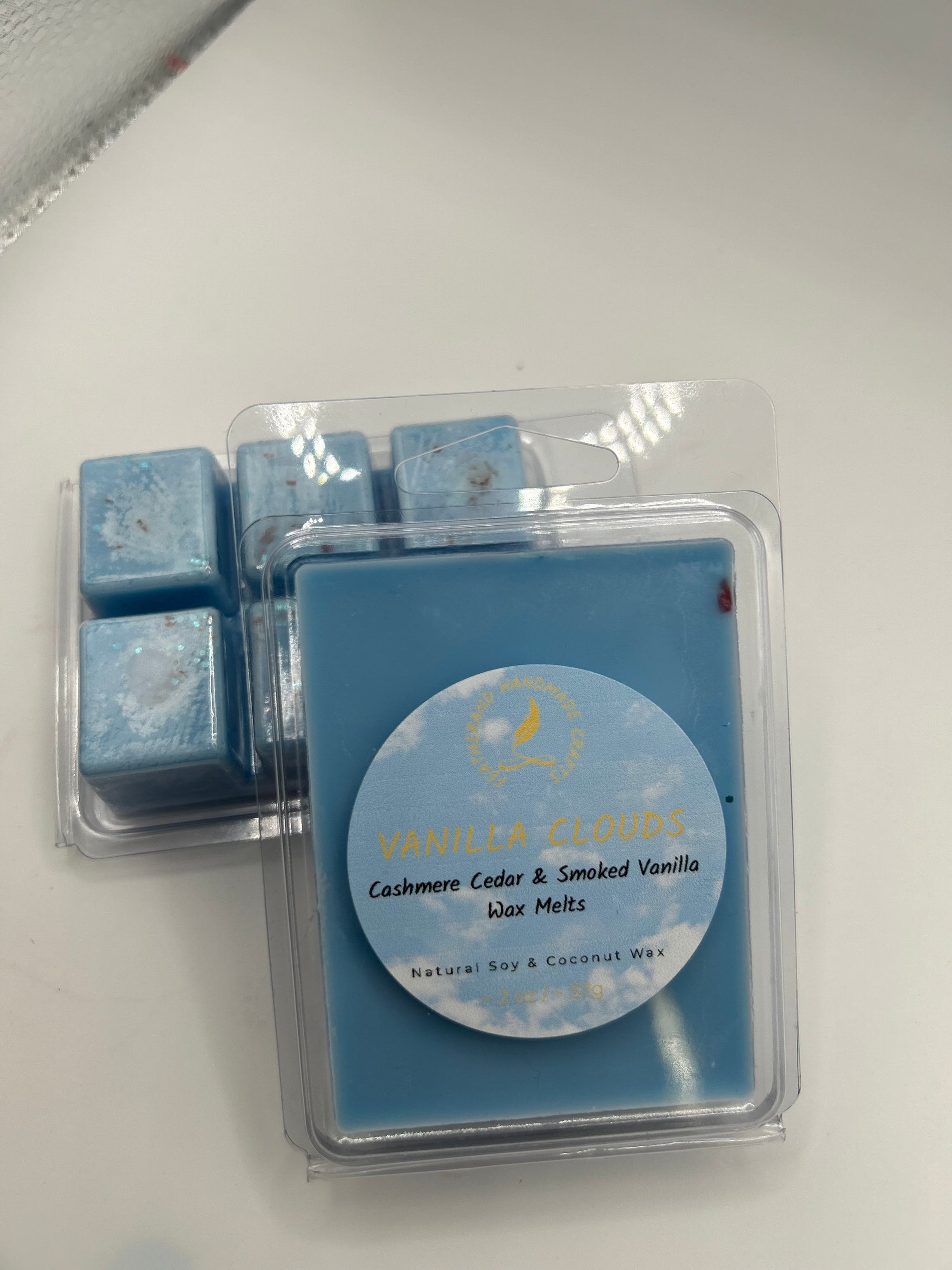 Wax Melt Featherand Signature Fregrance  – 6 Cube Pack