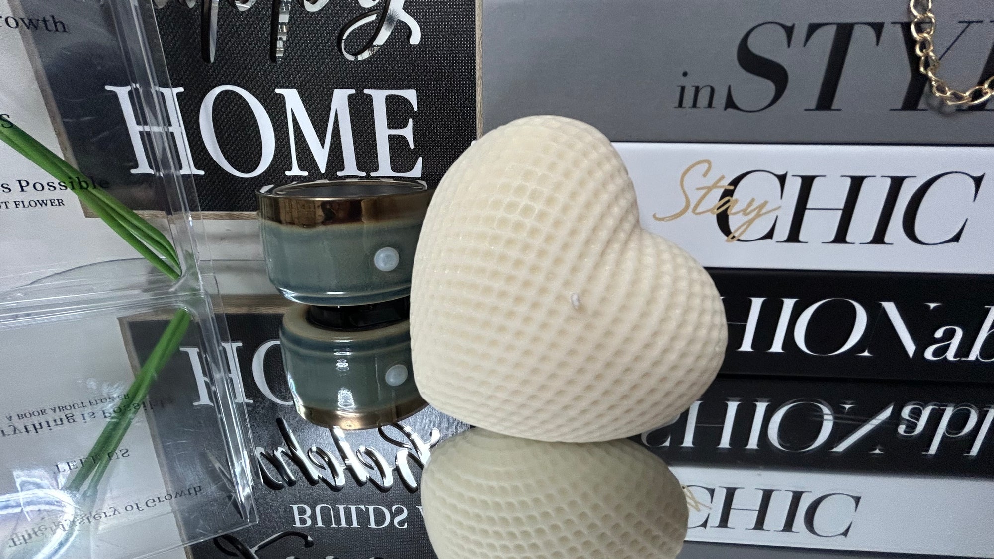 Warm Heart (custom order) Large Woven Heart Candle – 7 oz Pillar | Personalized Color & Fragrance