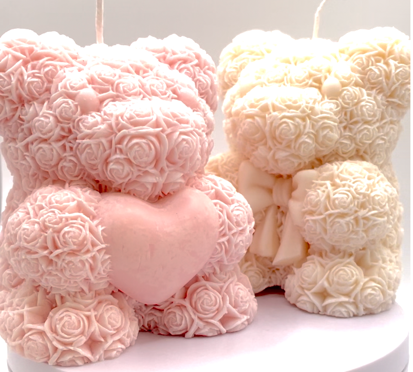Rose Bear Candle Large (custom order)β 10 oz Pillar | Personalized Color & Fragranc