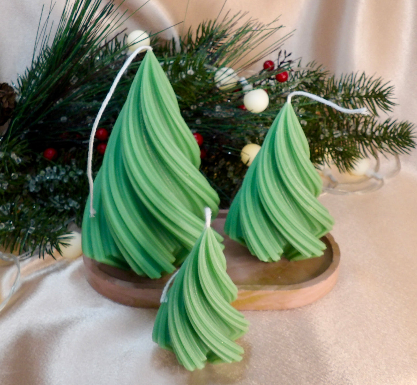 Frosted Trees – Swirled Christmas Tree Candle Set