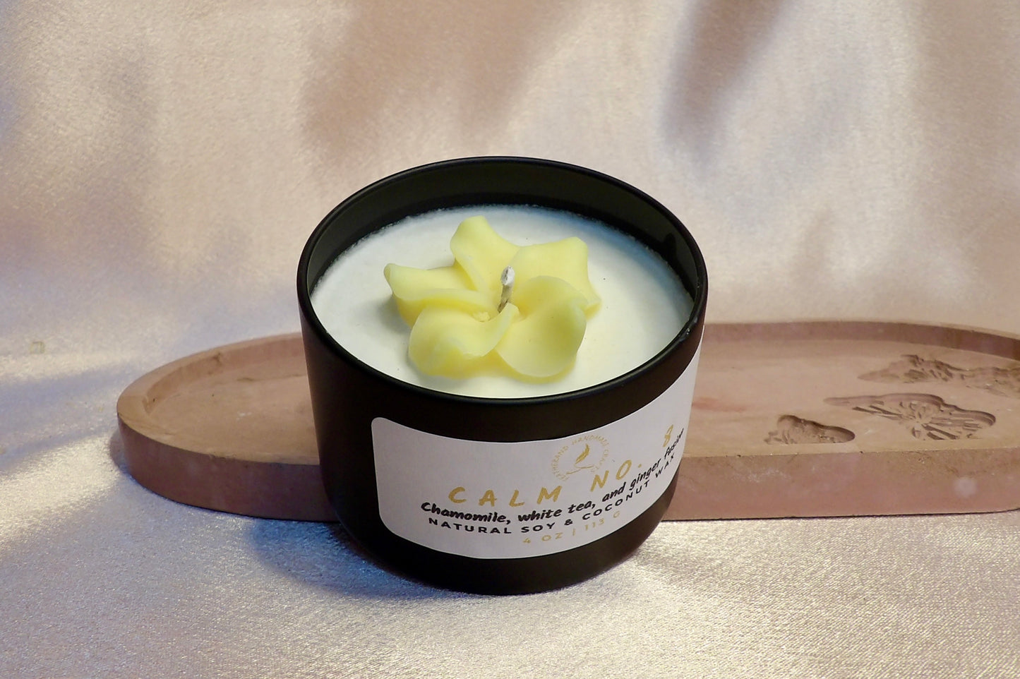 Mini Featherand Signature Candle 4 oz · Hand-Poured · Floral Accent