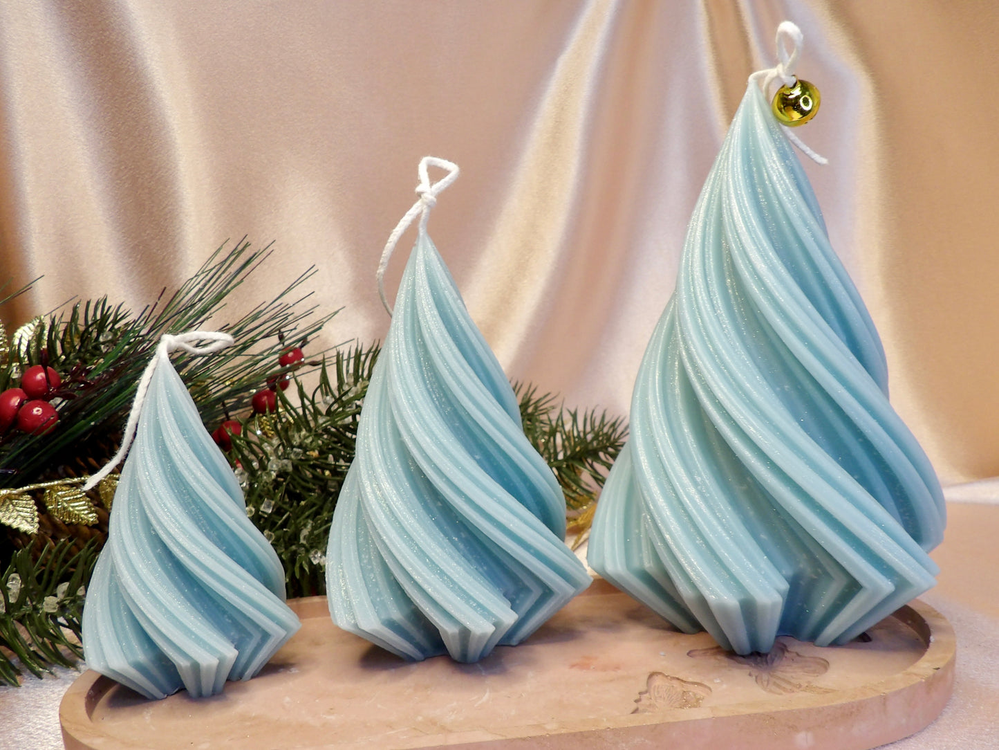 Frosted Trees – Swirled Christmas Tree Candle Set