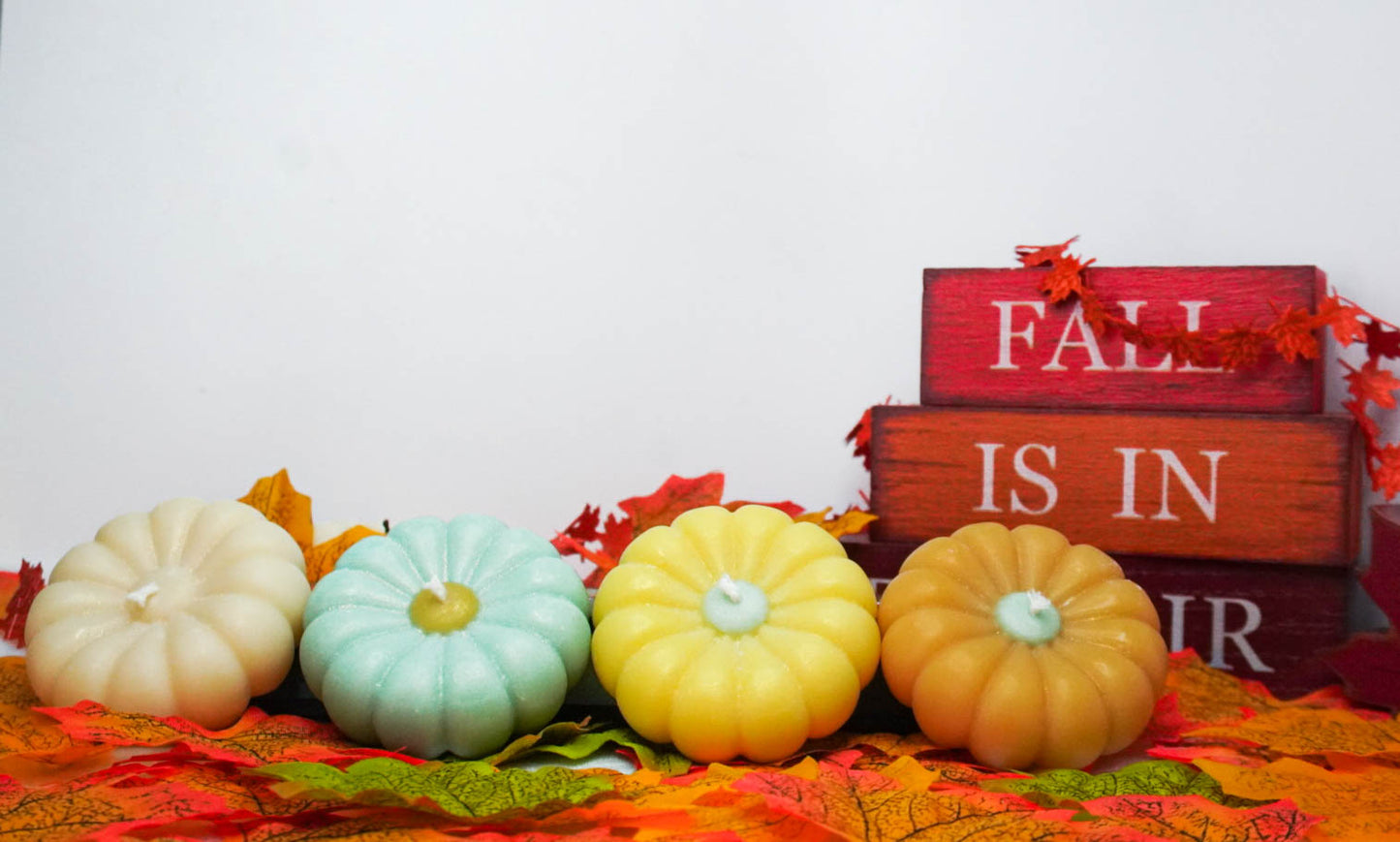 Harvest Harmony 4-Pack – Pumpkin Patch & Petals Mini Candle Set | Natural Soy & Coconut Wax Candles 🎃 Autumn Gift Collection